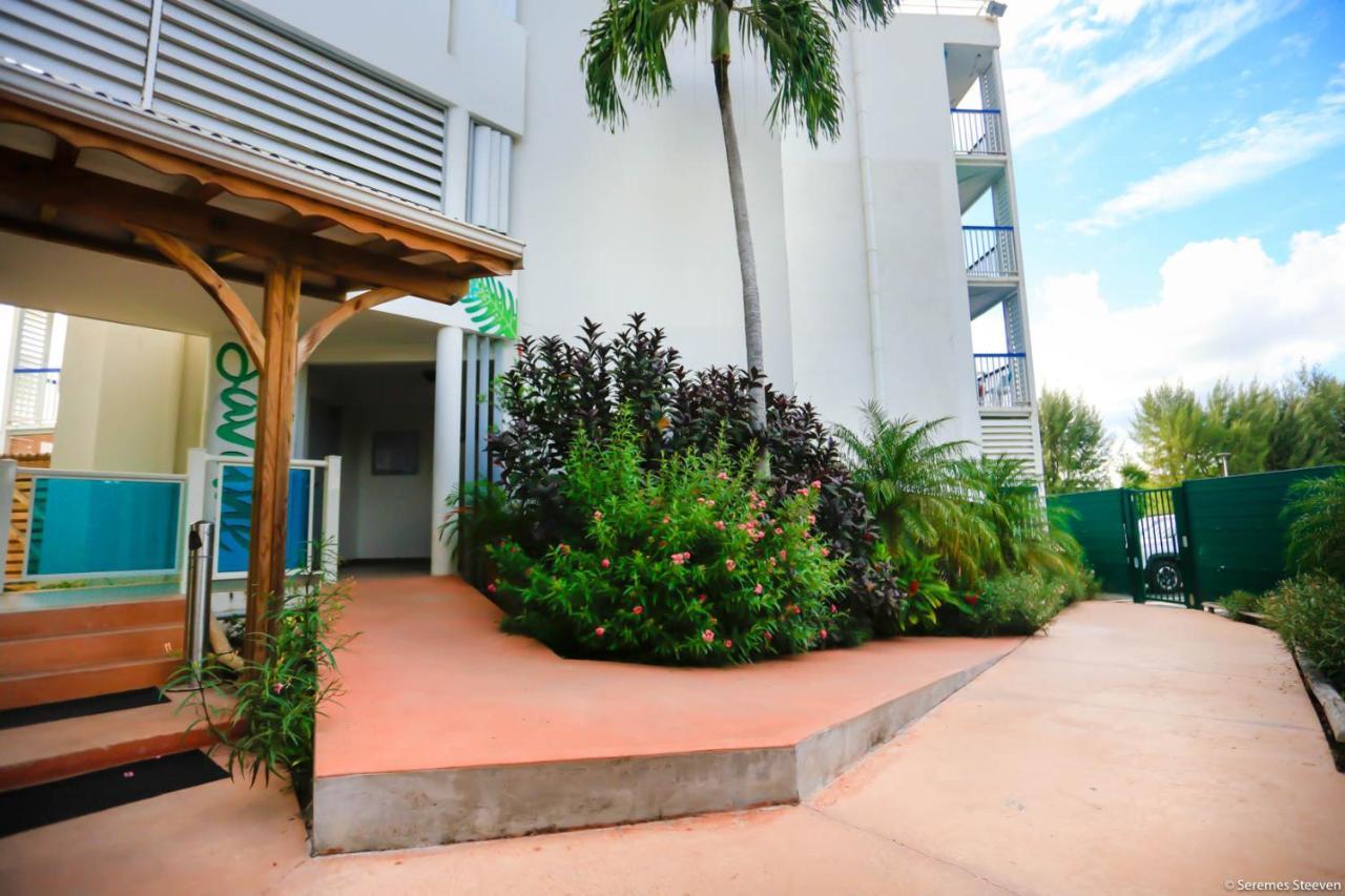 Studio Chic Avec Son Acces Plage Et Sans Coupure D'Eau Le Gosier  Bagian luar foto